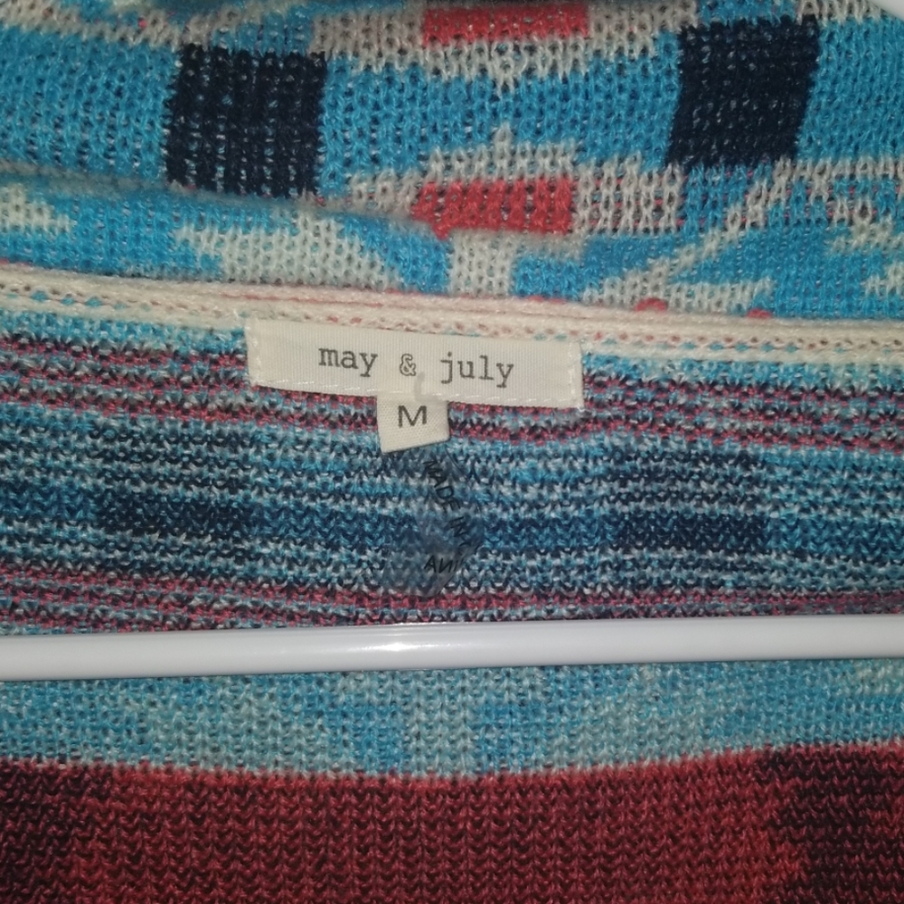 Cozy Aztec sweater - Picture 2 of 5
